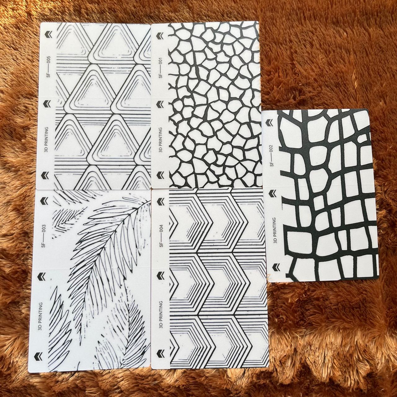 SKIN CUTTING TRANSPARAN MOTIF