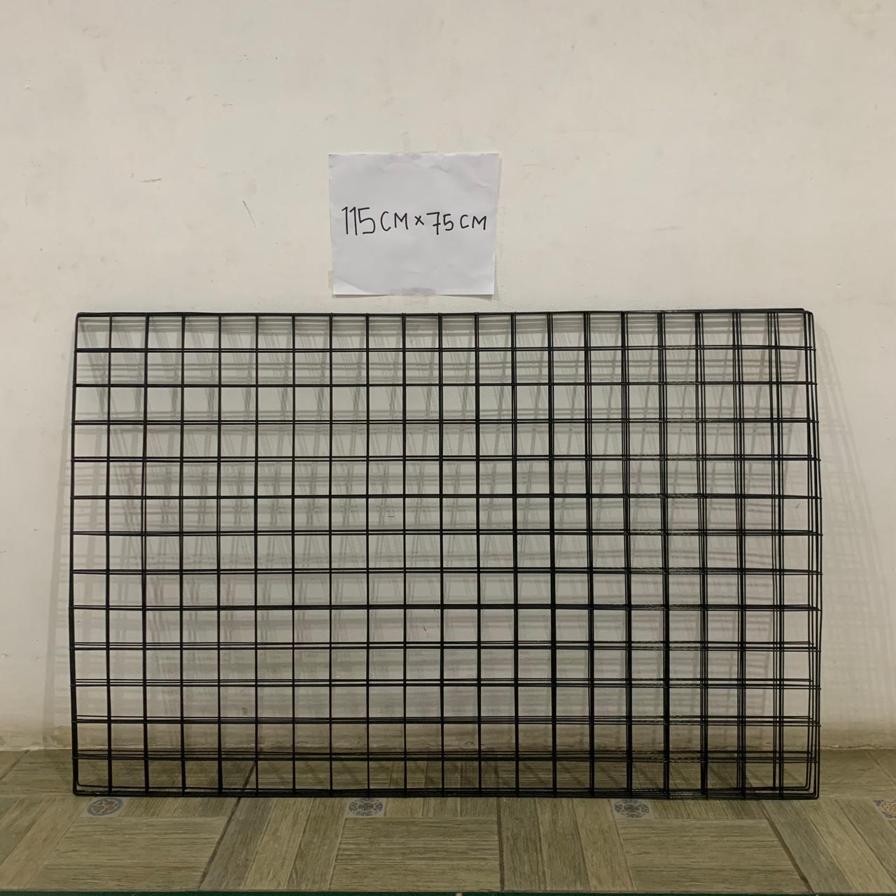 RAM DINDING 115 CM X 75CM HITAM