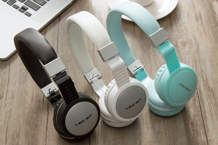 PHF DJ LOG ON HEAR ON 3 LO-HP3 (SOLD)