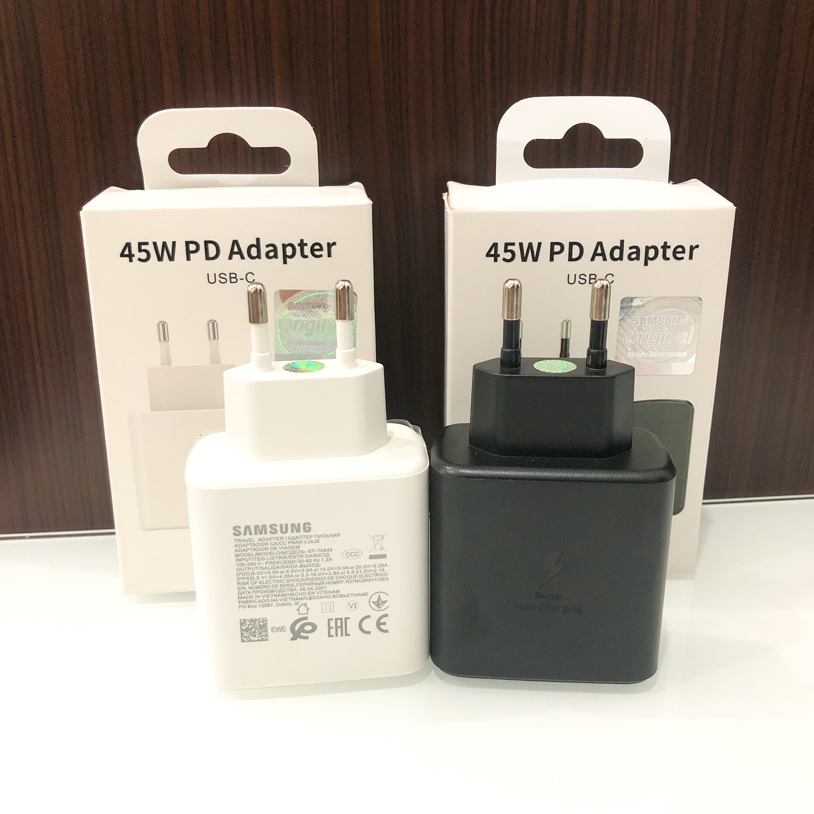 BATOK SAMSUNG USB C 45W 90% [SOLD]