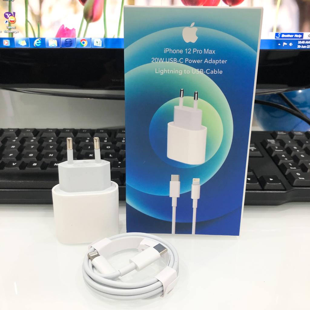 CHARGER ORI IPHONE 12 PRO MAX [SOLD]