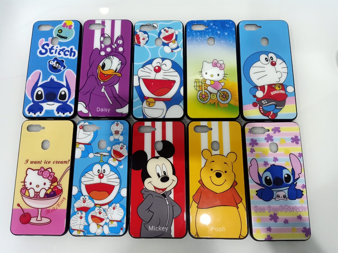 CASE GLASS DISNEY HELLOKITTY VIVO Y93