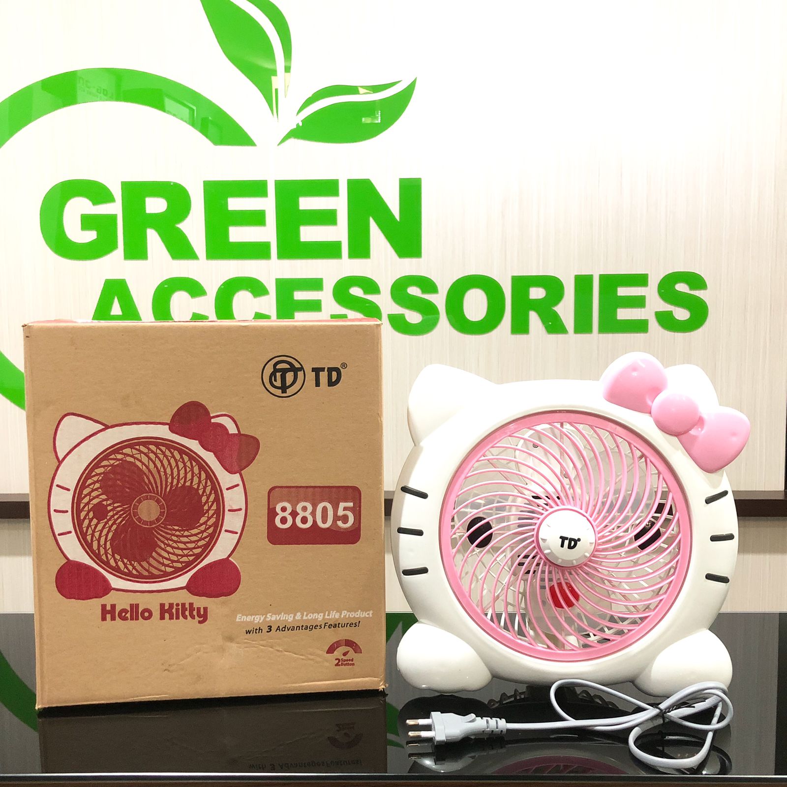 KIPAS ANGIN TWINDOG HELLO KITTY (SOLD)